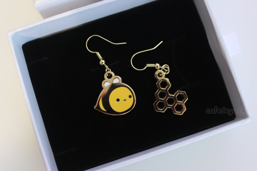 bee earrings / charm / necklace [mix and match]