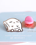 lazy cheung fun mini enamel pin [pickup at Anime Expo]