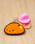 oren-chi kudamochi enamel pin [pickup at Anime Expo]